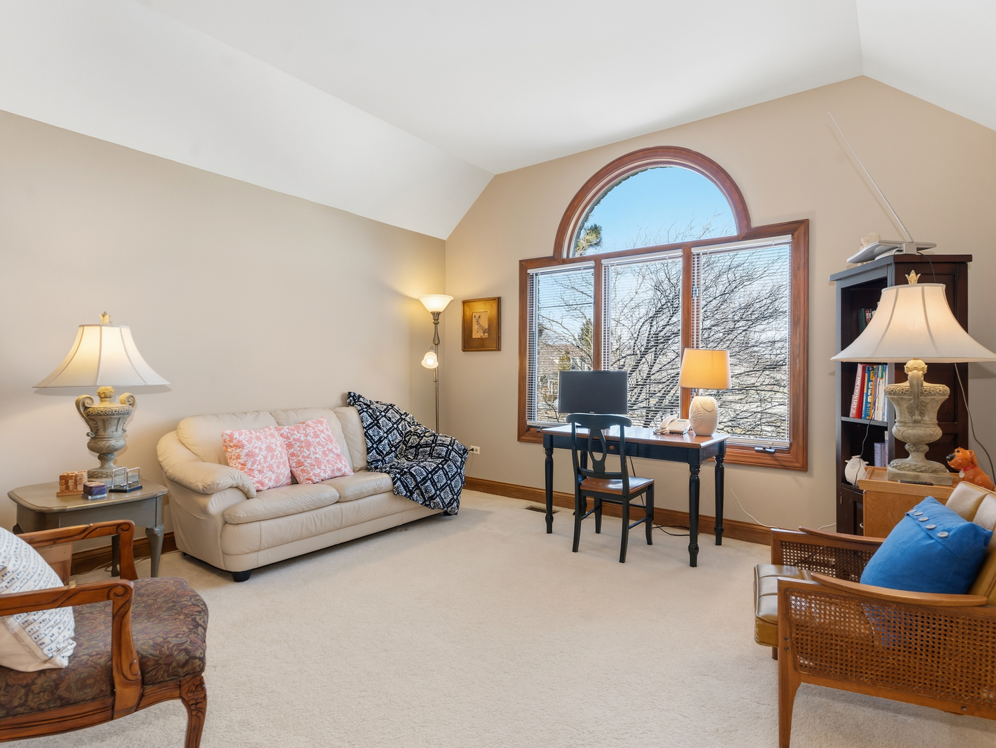 4005 White Eagle Drive Naperville IL 60564