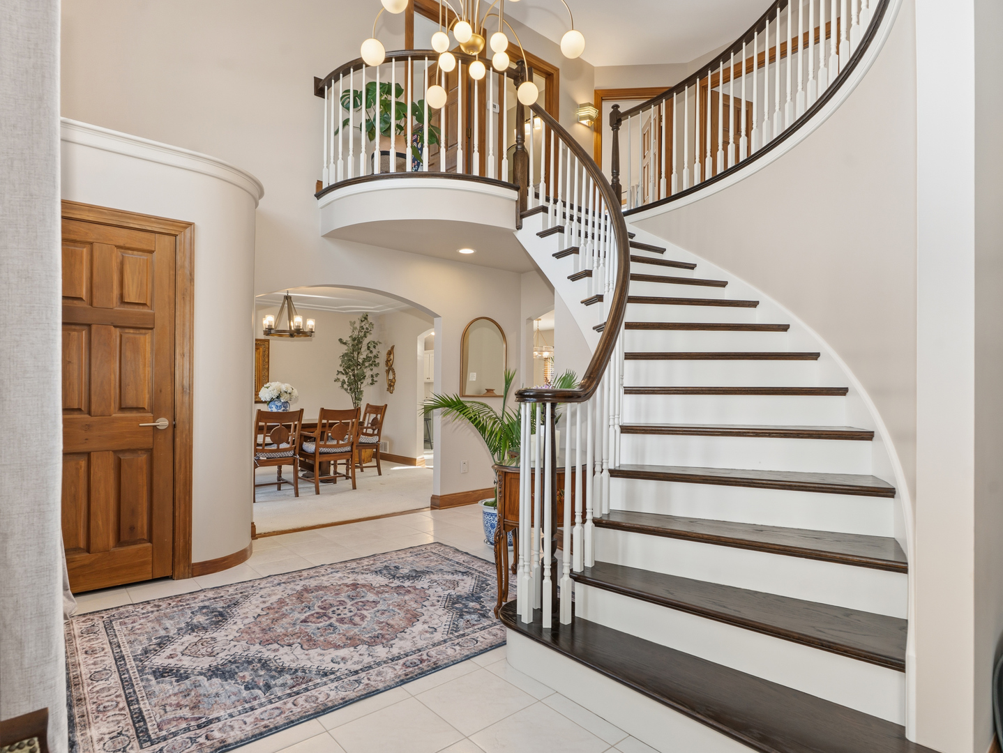 4005 White Eagle Drive Naperville IL 60564