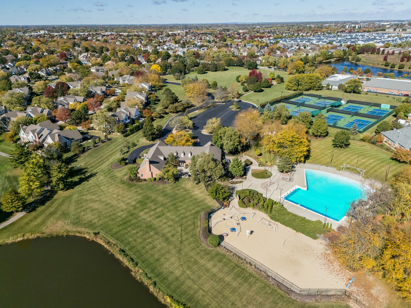 4005 White Eagle Drive Naperville IL 60564