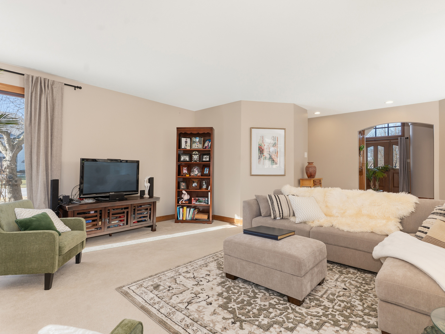 4005 White Eagle Drive Naperville IL 60564