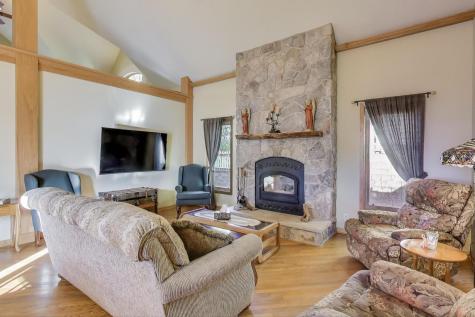 4116 East Lake Shore Drive Wonder Lake IL 60097