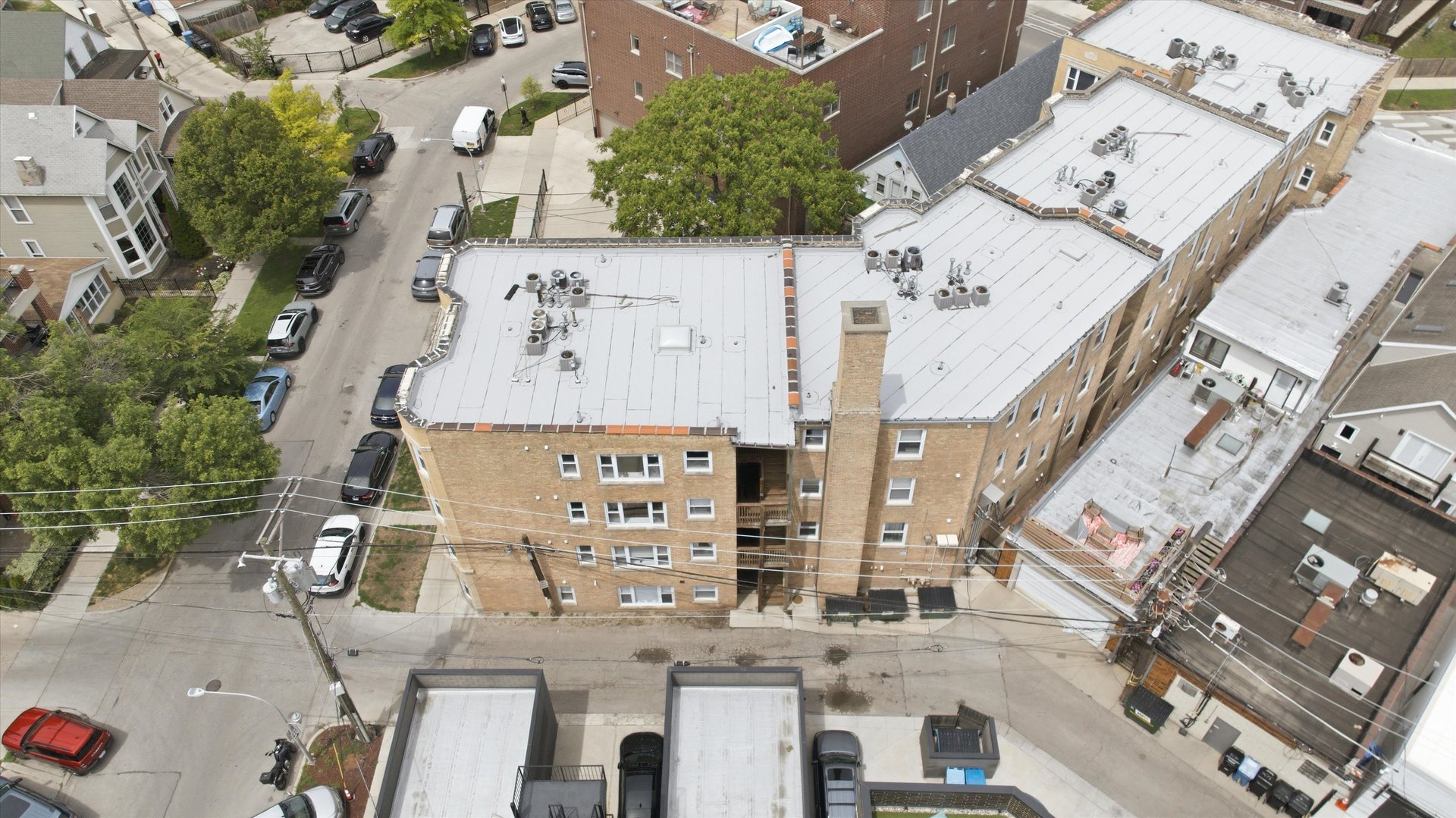 3215 North Francisco Avenue Chicago IL 60618