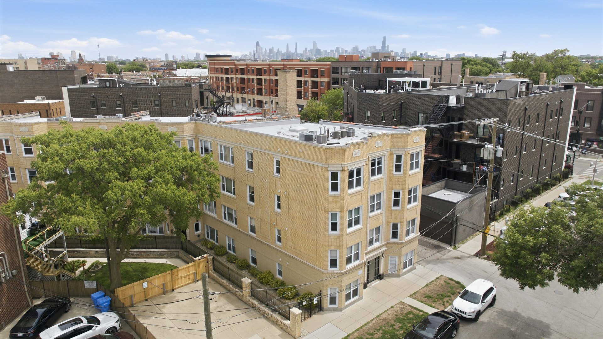 3215 North Francisco Avenue Chicago IL 60618