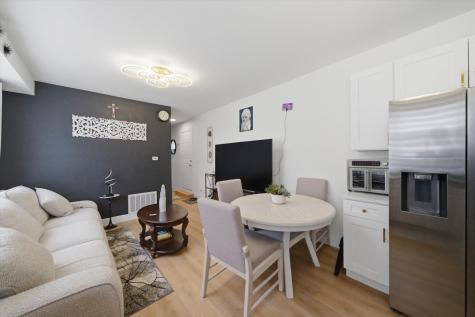 3215 North Francisco Avenue Chicago IL 60618