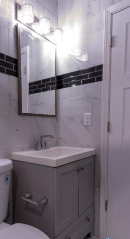 6418 South May Street Chicago IL 60621
