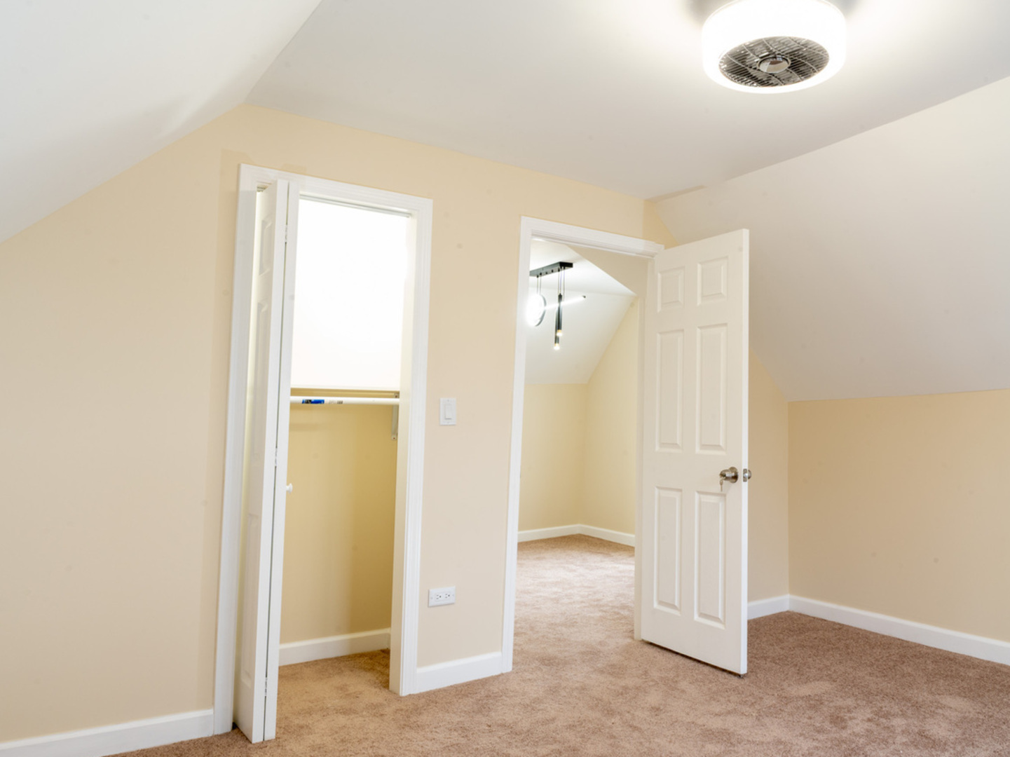 6418 South May Street Chicago IL 60621