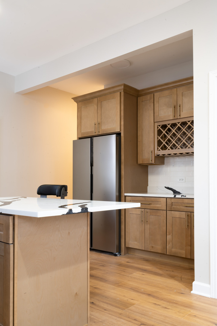 6418 South May Street Chicago IL 60621