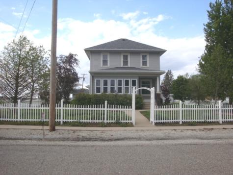 429 West Koplin Avenue Cissna Park IL 60924