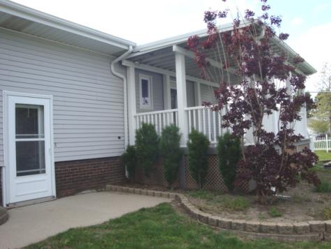 429 West Koplin Avenue Cissna Park IL 60924