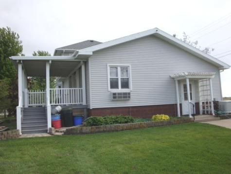 429 West Koplin Avenue Cissna Park IL 60924