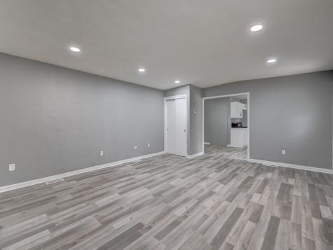 23126 West Oak Street Plainfield IL 60544