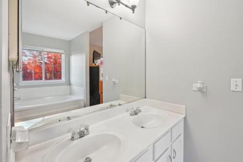 2489 Rosehall Lane Aurora IL 60503