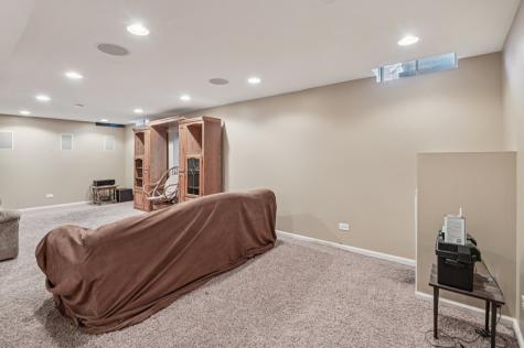 2489 Rosehall Lane Aurora IL 60503