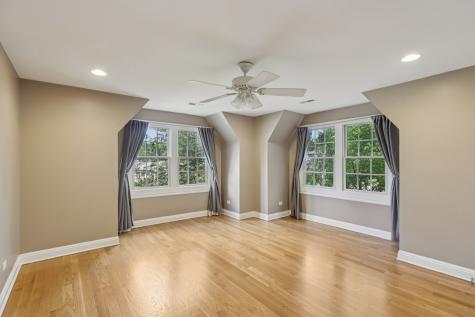 6619 Palma Lane Morton Grove IL 60053