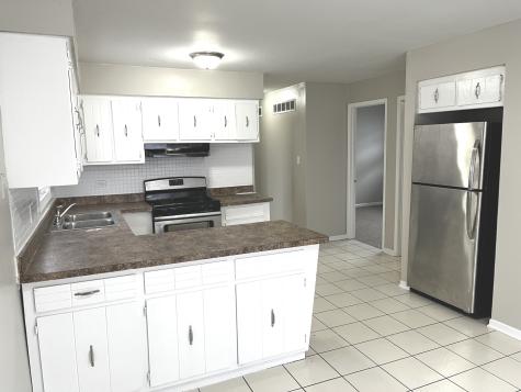 856 Mackinaw Avenue Calumet City IL 60409