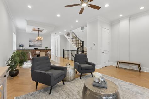 2447 West Winona Street Chicago IL 60625