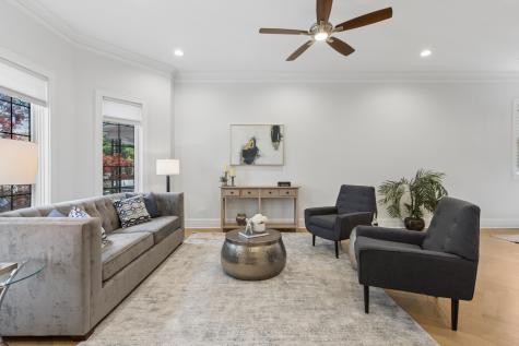 2447 West Winona Street Chicago IL 60625