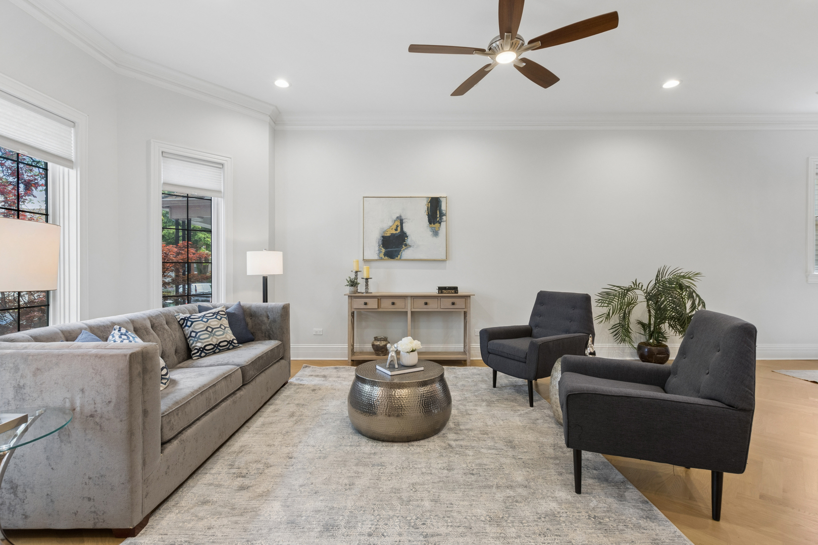 2447 West Winona Street Chicago IL 60625