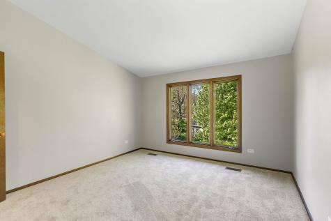7211 Oakwood Lane Crystal Lake IL 60012
