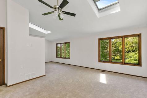 7211 Oakwood Lane Crystal Lake IL 60012