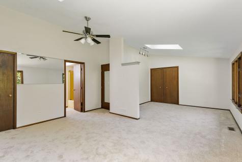7211 Oakwood Lane Crystal Lake IL 60012
