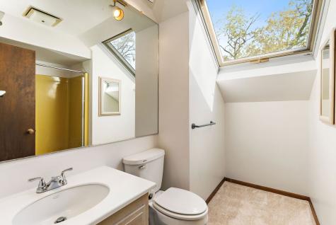 7211 Oakwood Lane Crystal Lake IL 60012