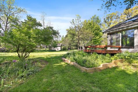 7211 Oakwood Lane Crystal Lake IL 60012