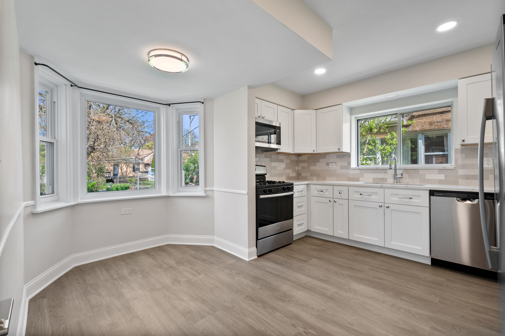 2734 West Fargo Avenue Chicago IL 60645