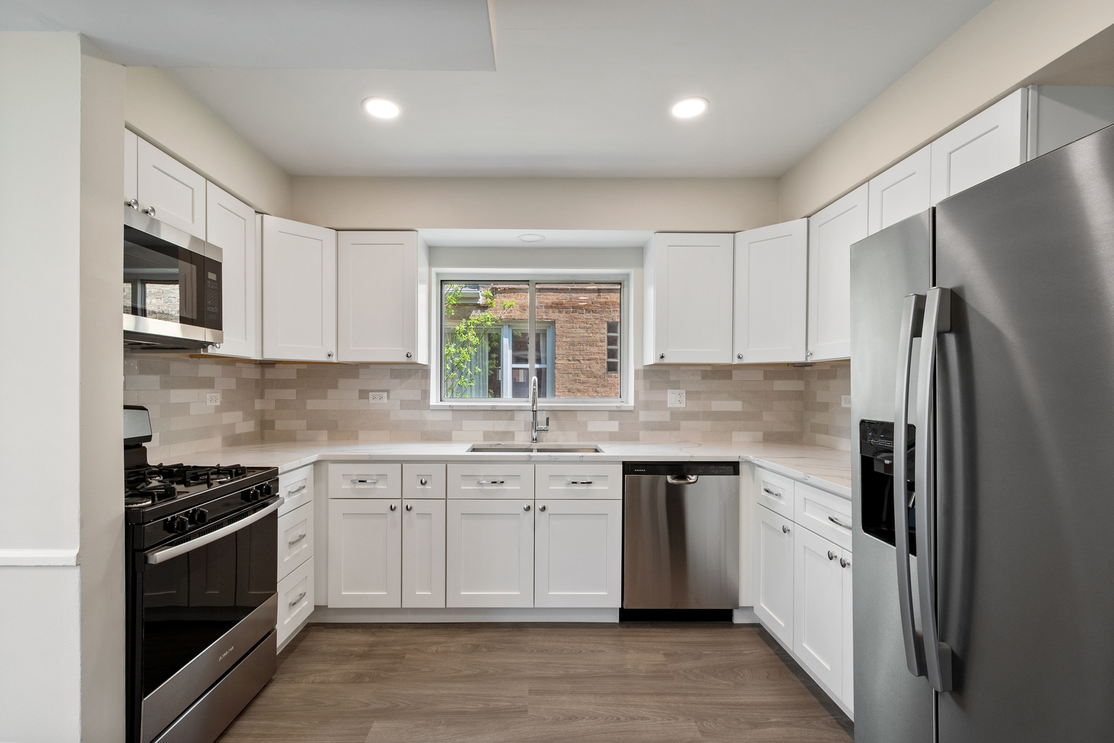2734 West Fargo Avenue Chicago IL 60645