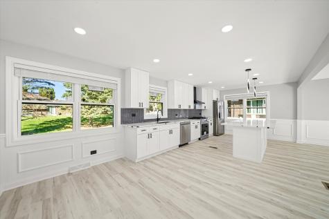 513 Chestnut Lane Beecher IL 60401