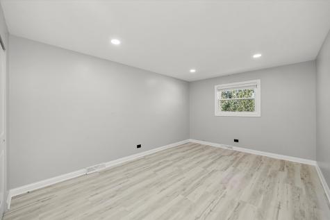 513 Chestnut Lane Beecher IL 60401