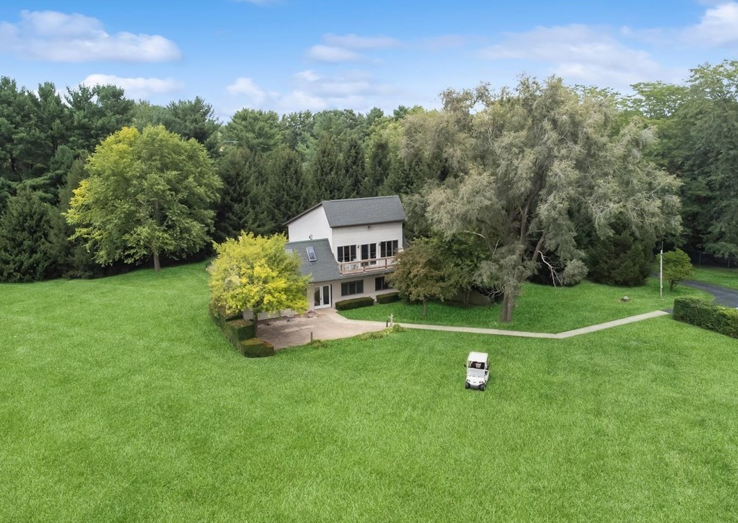 12266 North Grove Road Sycamore IL 60178