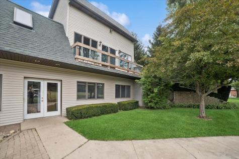 12266 North Grove Road Sycamore IL 60178