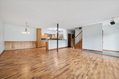 12266 North Grove Road Sycamore IL 60178
