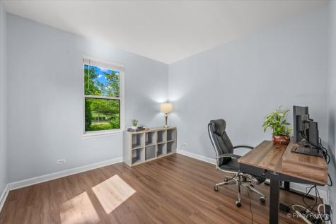406 Mooresfield Street Elgin IL 60124