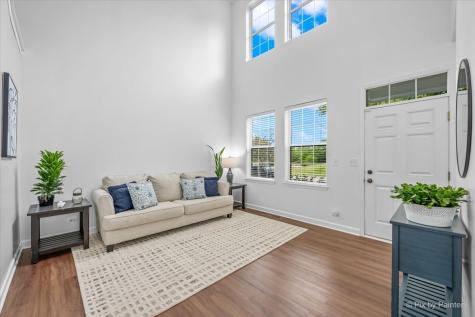 406 Mooresfield Street Elgin IL 60124