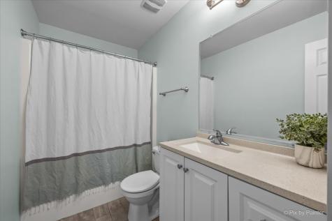 406 Mooresfield Street Elgin IL 60124