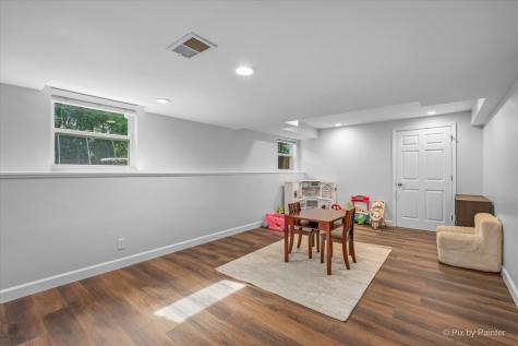 406 Mooresfield Street Elgin IL 60124