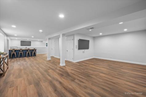 406 Mooresfield Street Elgin IL 60124