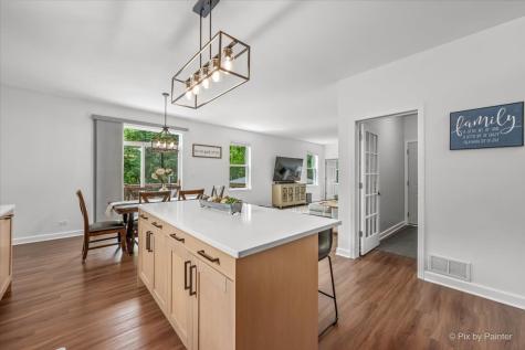 406 Mooresfield Street Elgin IL 60124