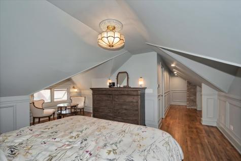 10516 South Seeley Avenue Chicago IL 60643