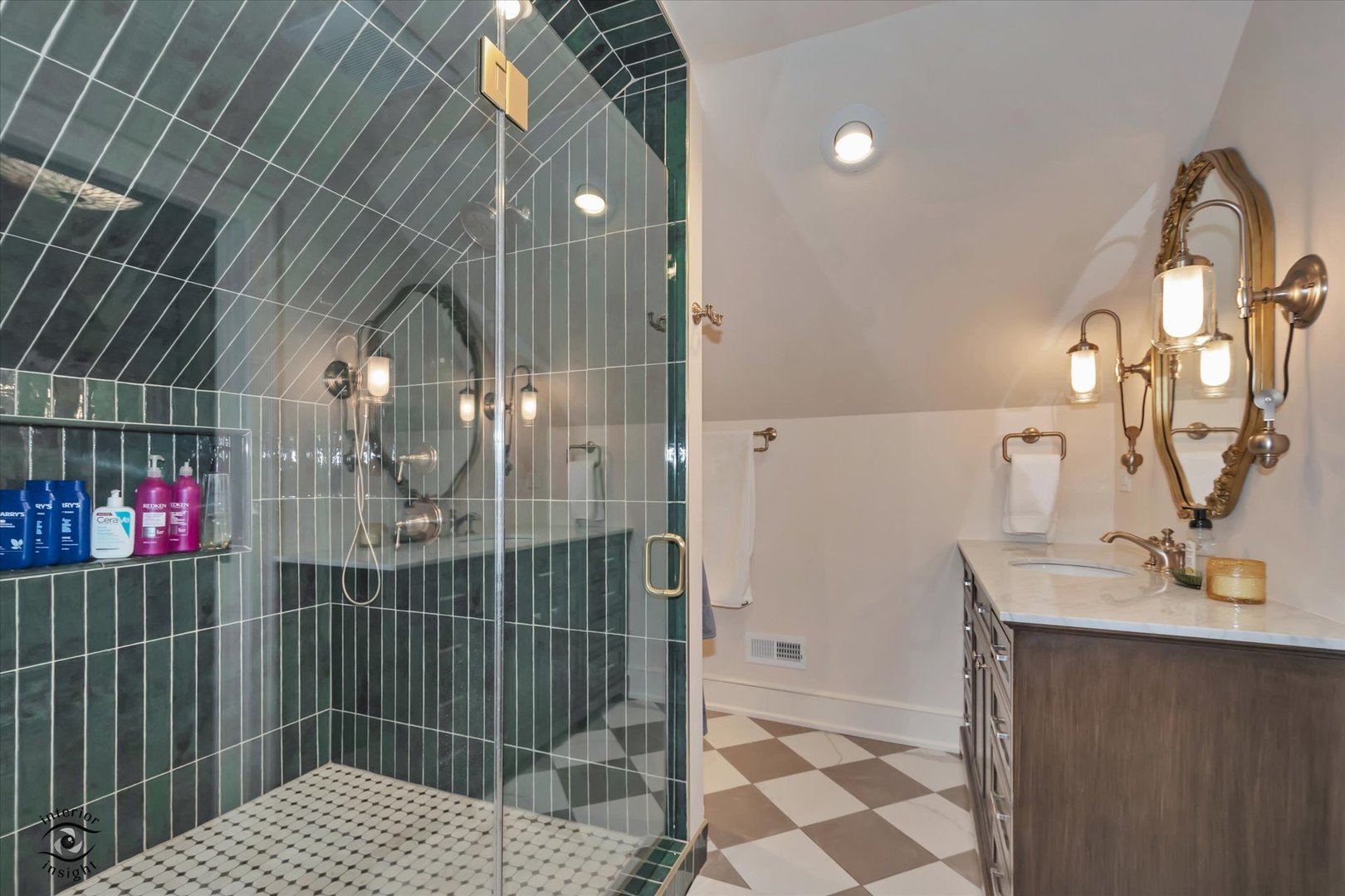 10516 South Seeley Avenue Chicago IL 60643