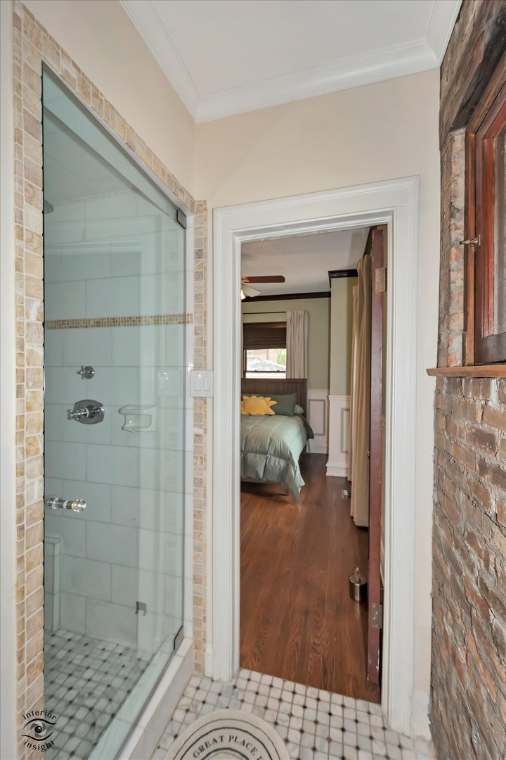 10516 South Seeley Avenue Chicago IL 60643