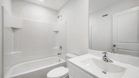 414 Lakeshore Court St. Charles IL 60174