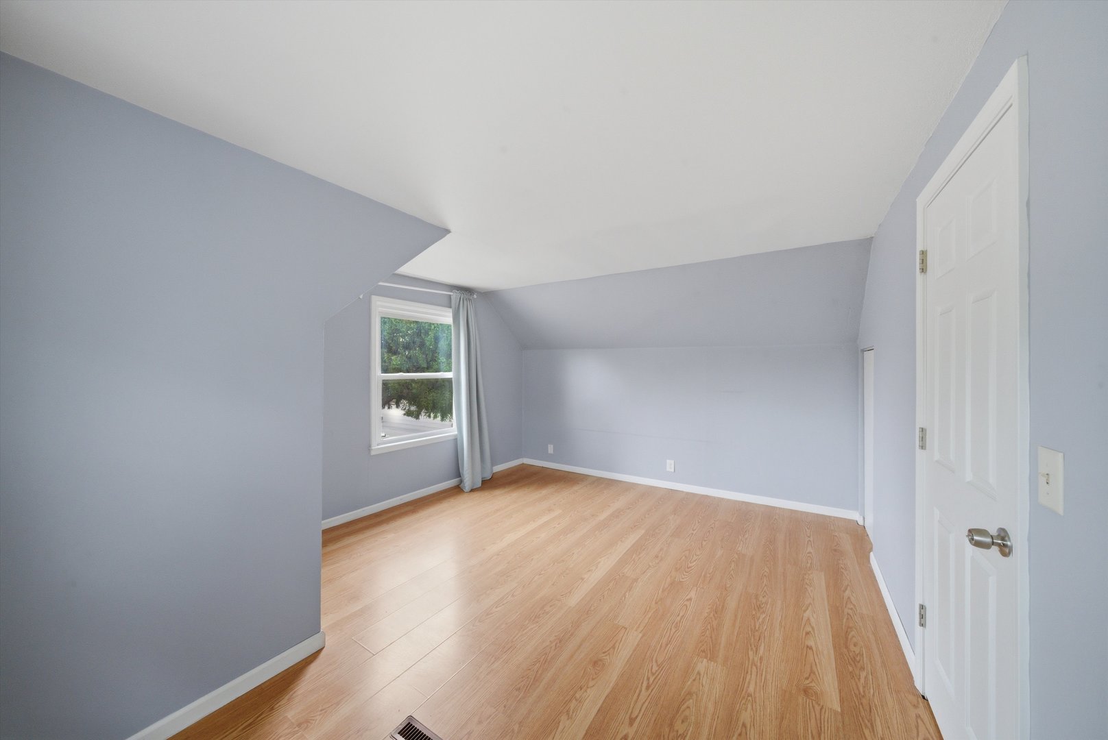1517 East Roosevelt Road Wheaton IL 60187