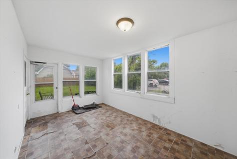 1517 East Roosevelt Road Wheaton IL 60187