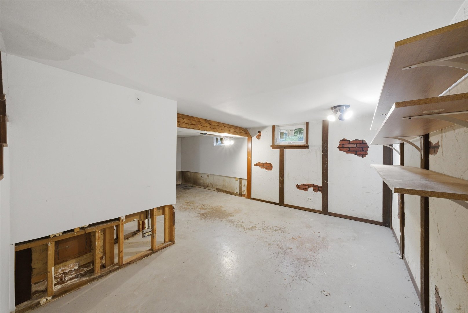 1517 East Roosevelt Road Wheaton IL 60187