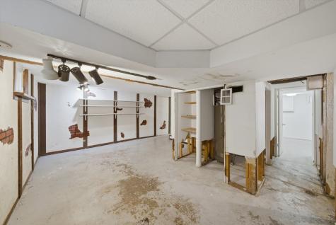 1517 East Roosevelt Road Wheaton IL 60187