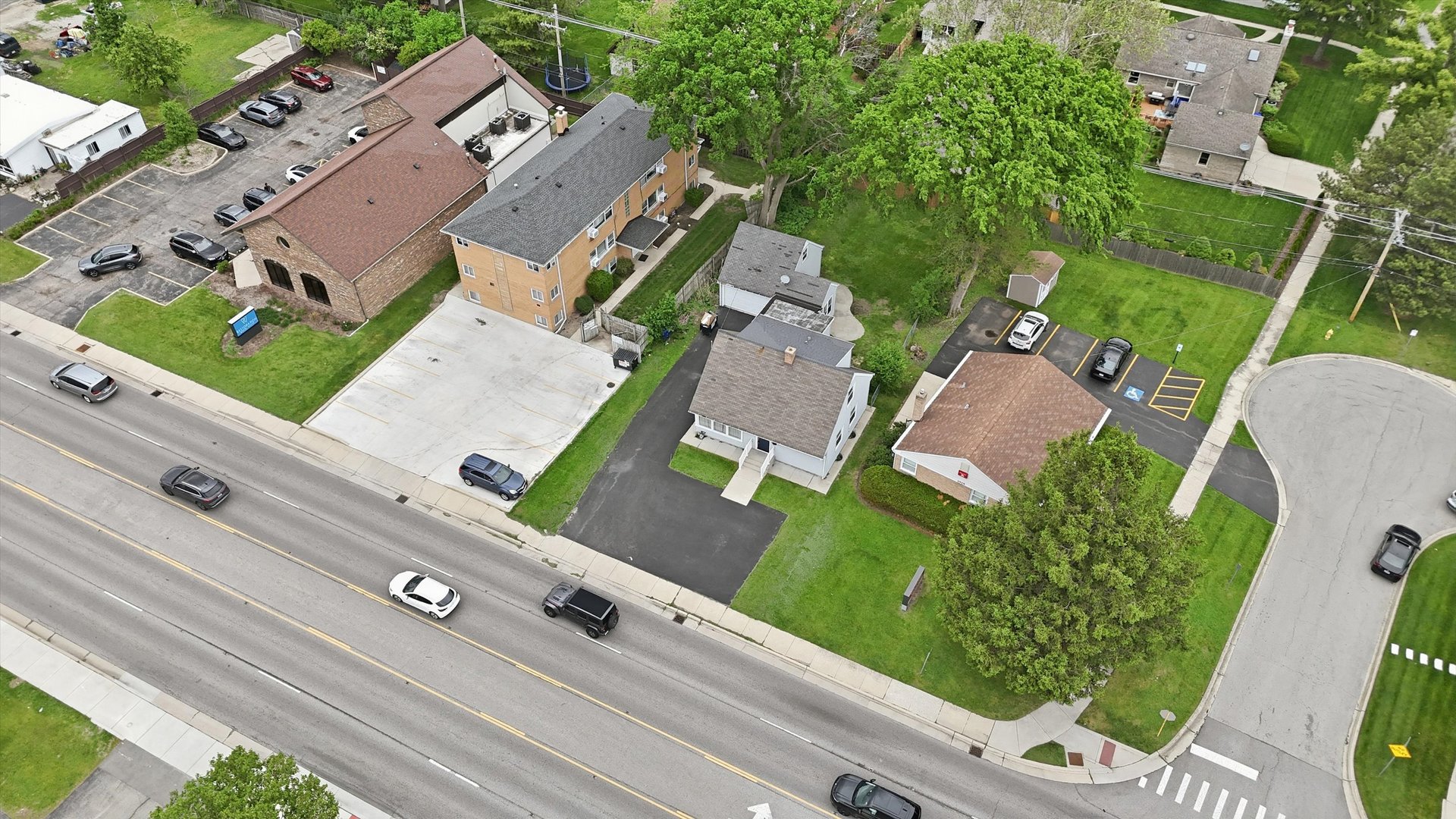 1517 East Roosevelt Road Wheaton IL 60187