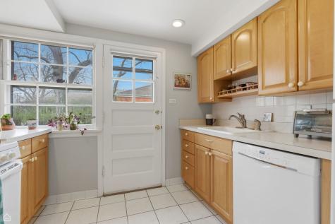414 Barton Avenue Evanston IL 60202